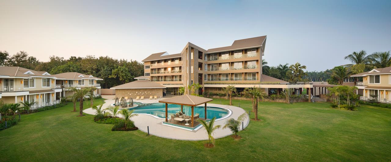 Kabir Hotel & Spa Vadodara Eksteriør billede