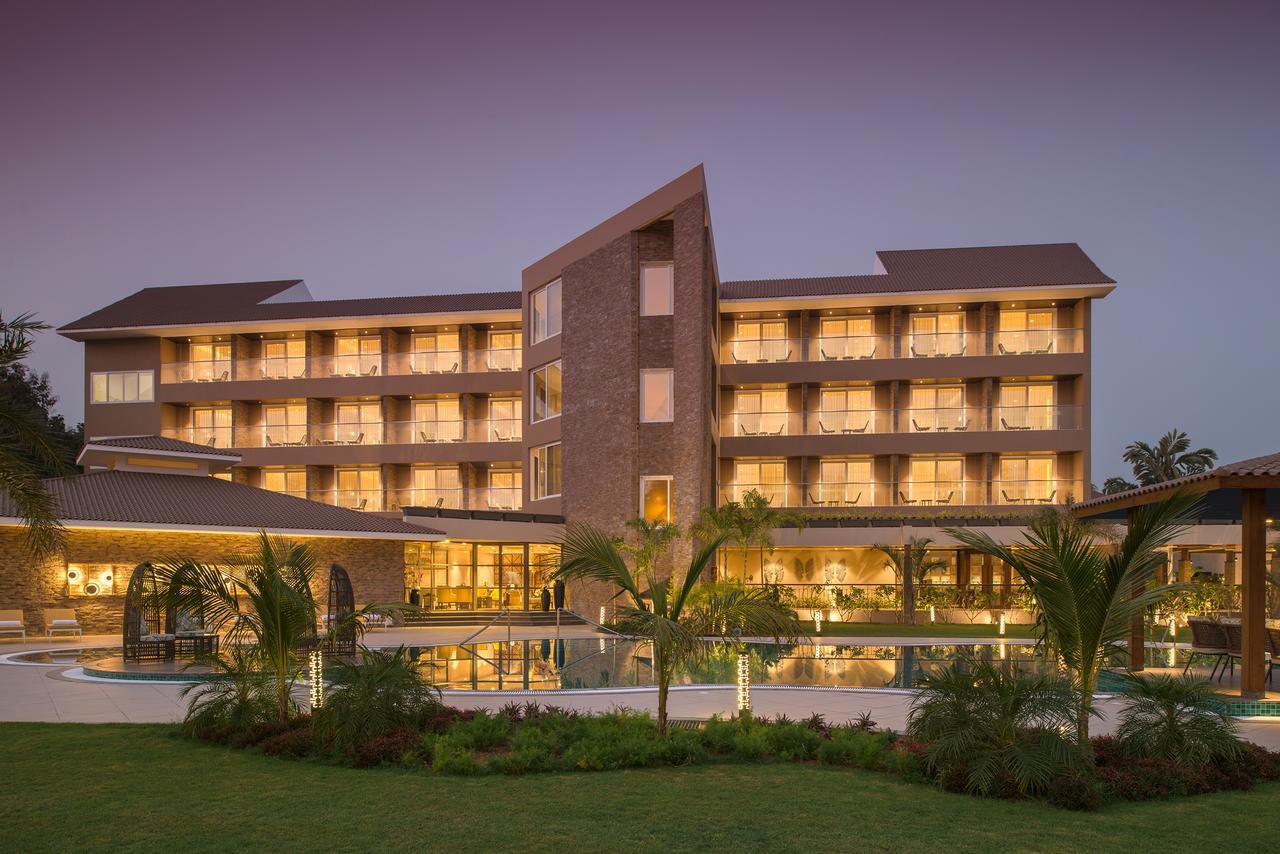 Kabir Hotel & Spa Vadodara Eksteriør billede